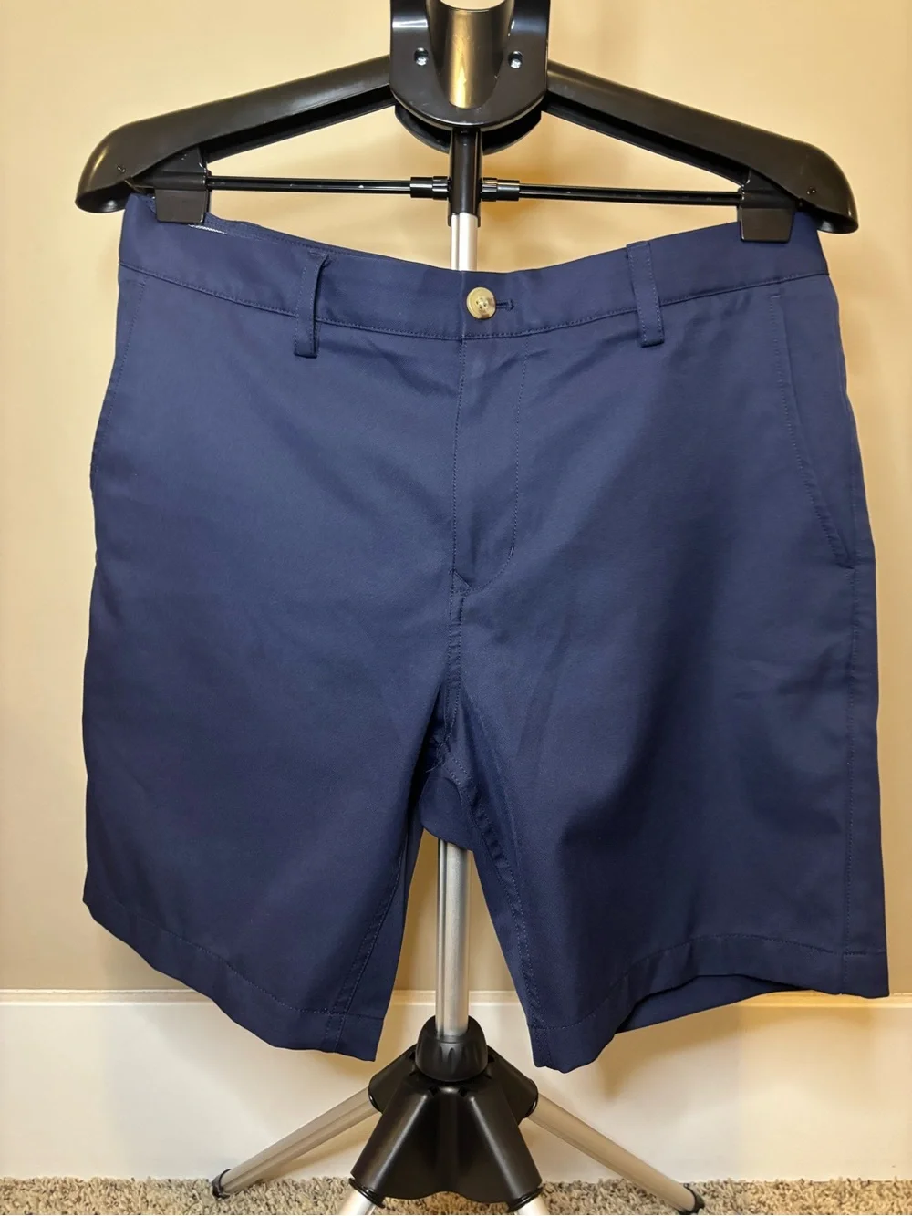Vineyard Vines Men’s 33 Links Golf Shorts Navy Blue 10” Inseam Performance